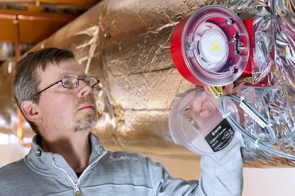 Prevent smoke from spreading in facilities by using smoke detectors in ventilation ducts